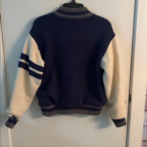 Steve Madden Sweater - Picture 3 of 7